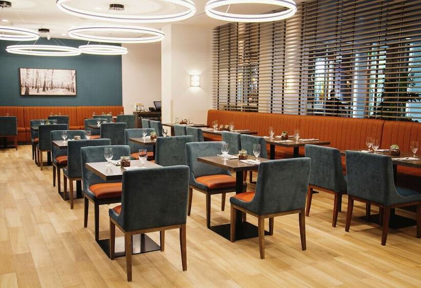 ホテル Hilton Garden Inn Fredericton