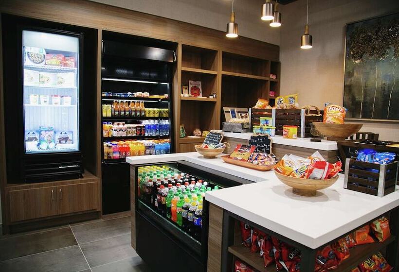 ホテル Hilton Garden Inn Fredericton