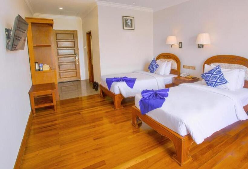 هتل Mandalay Lodge