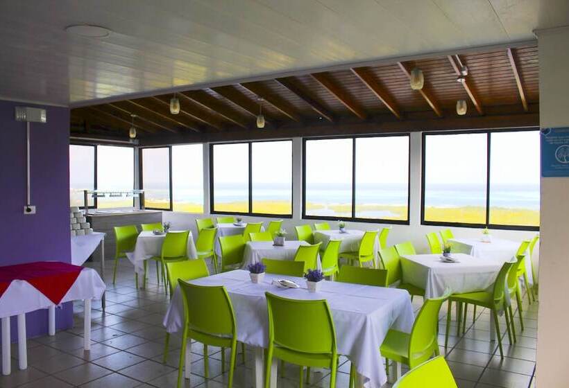 هتل On Vacation Magic Hill