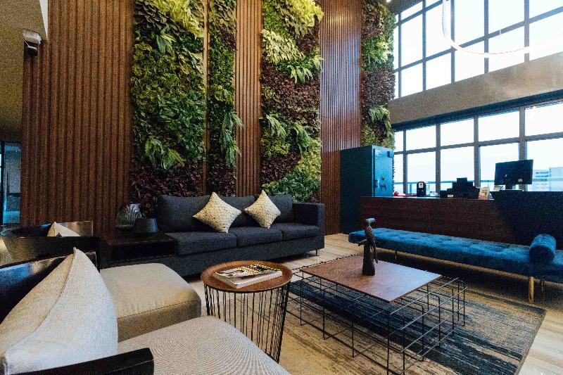 בית מלון כפרי Reddoorz Premium Near Ust Hospital