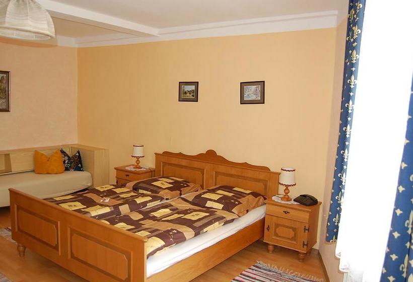 Отель Fränkischer Hof Garni