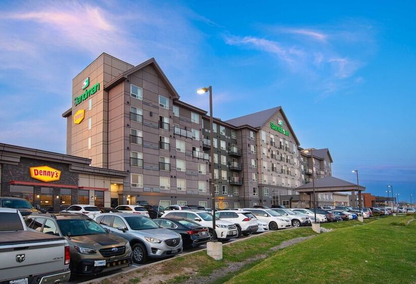 Sandman Hotel Hamilton