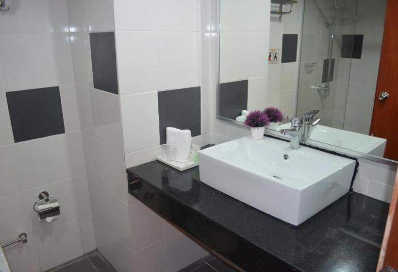 Td Mutiara Hotel Semporna