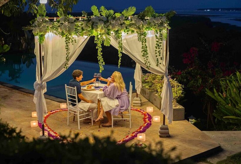 בית מלון כפרי The Acala Shri Sedana