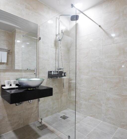 בית מלון כפרי The Maru