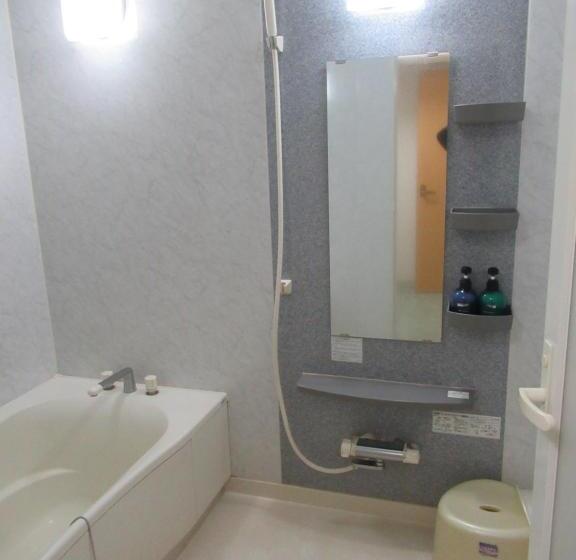 בית מלון כפרי Tsurusaki