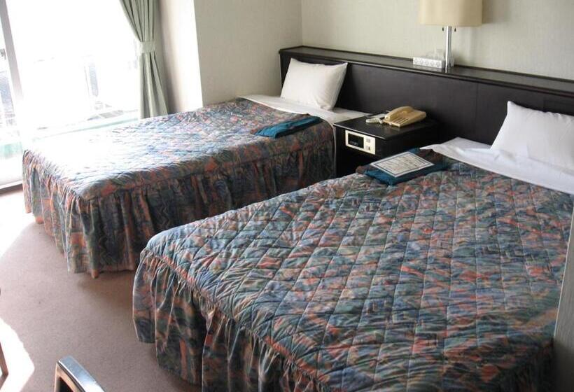 בית מלון כפרי Tsurusaki