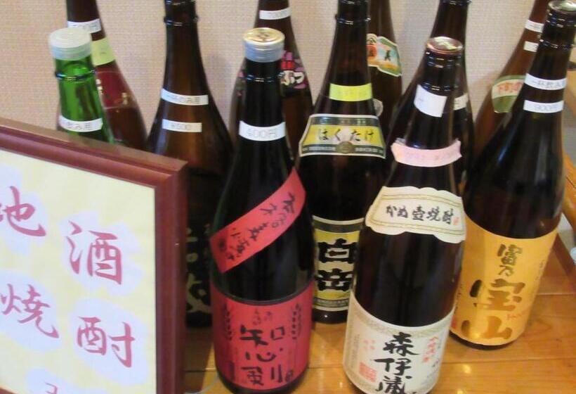 בית מלון כפרי Tsurusaki