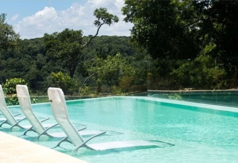 ホテル Tupa Lodge