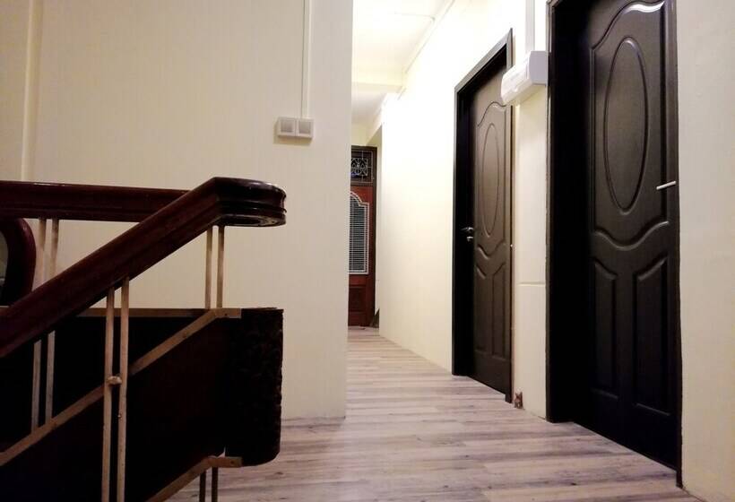 Mansion Hostel Mandalay