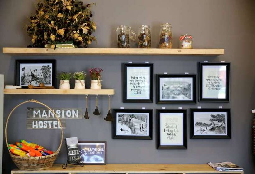 Mansion Hostel Mandalay