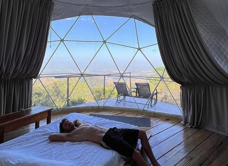 منتجع Domos Mirador Romantic Private Honeymoon Glamping