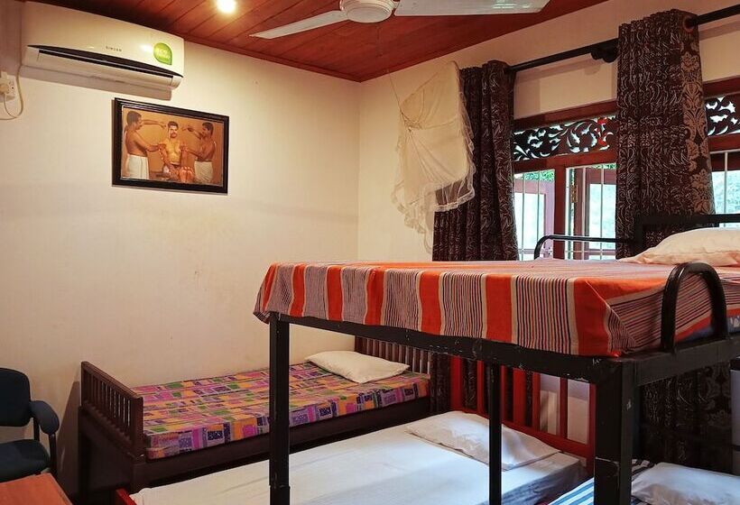 리조트 Green Herbal Ayurvedic Ecolodge