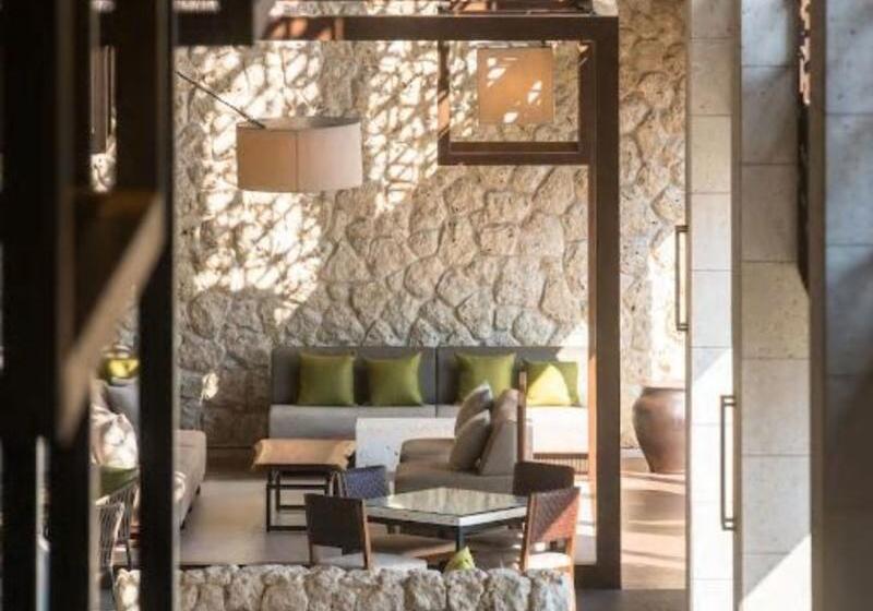 Курорт Hyatt Regency Seragaki Island Okinawa