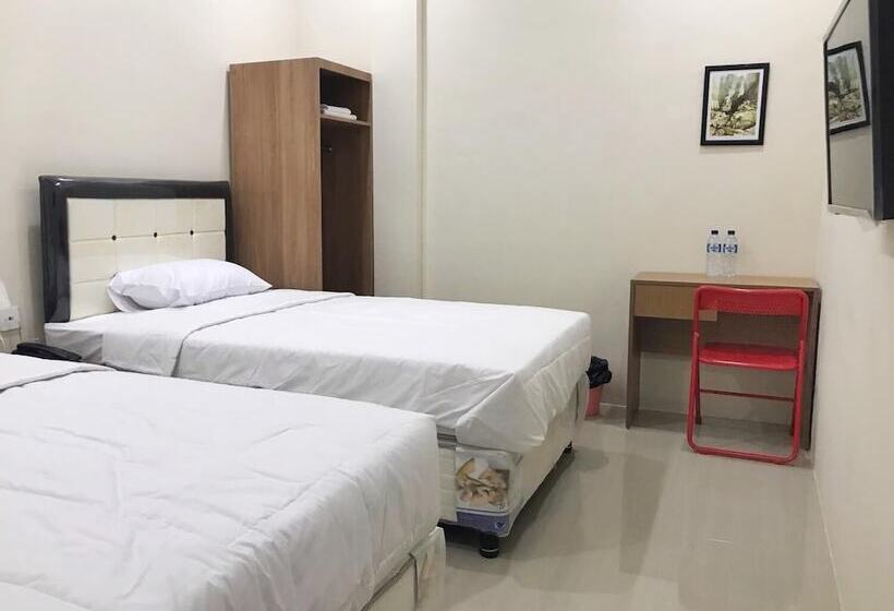 The Galton Hotel Bau Bau