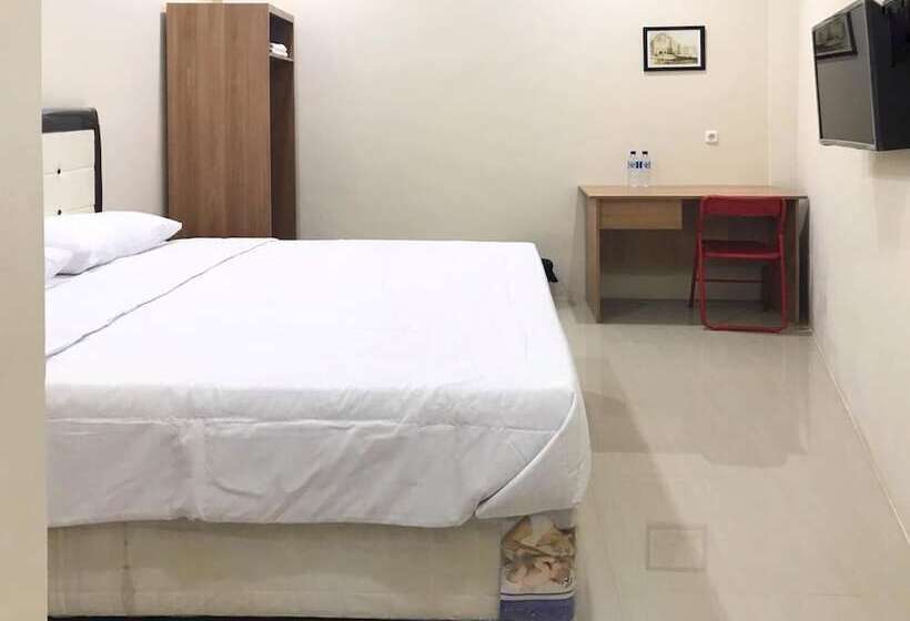 The Galton Hotel Bau Bau