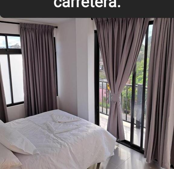 Общежитие Guatapé Country House