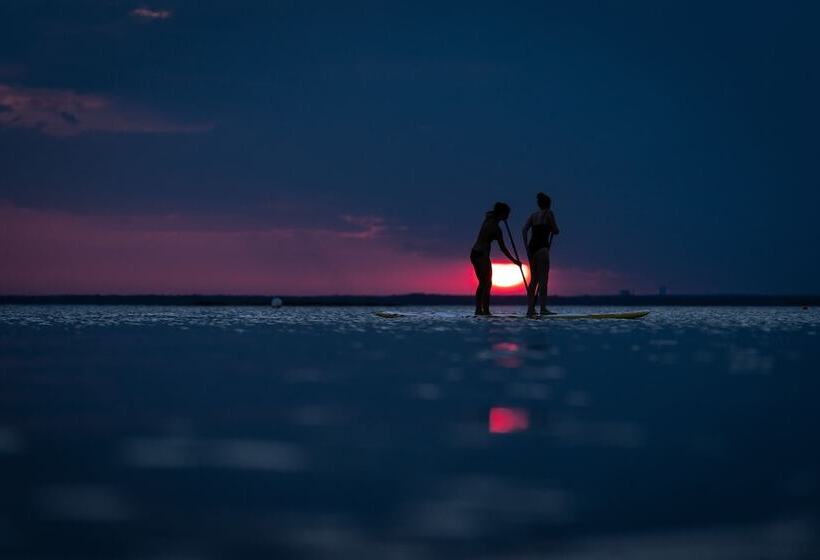 فندق صغير Haga Park Camping & Stugor