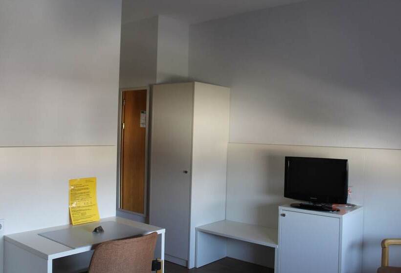 住宿加早餐  Ap Hotel Mannheim Viernheim Am Kapellenberg