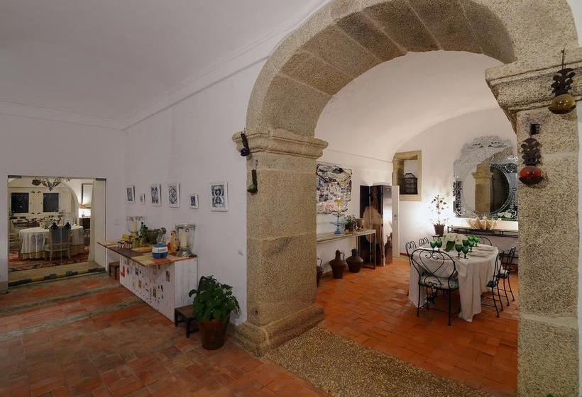 צימר Convento Inn And Artists Residency