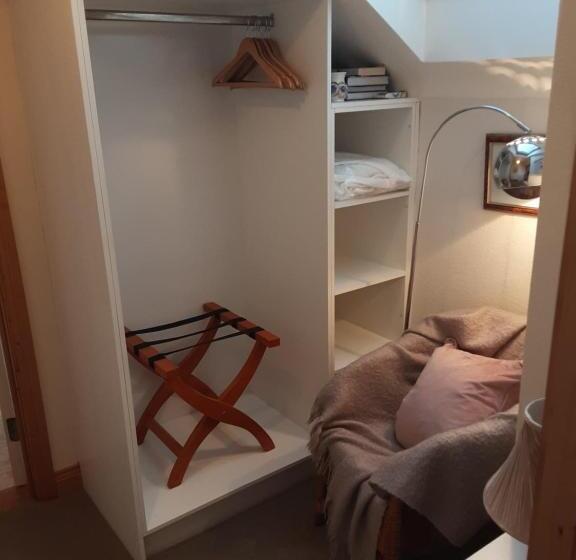 مبيت وإفطار Hawthorn Lodge