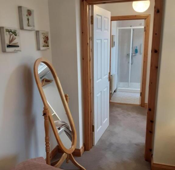 مبيت وإفطار Hawthorn Lodge