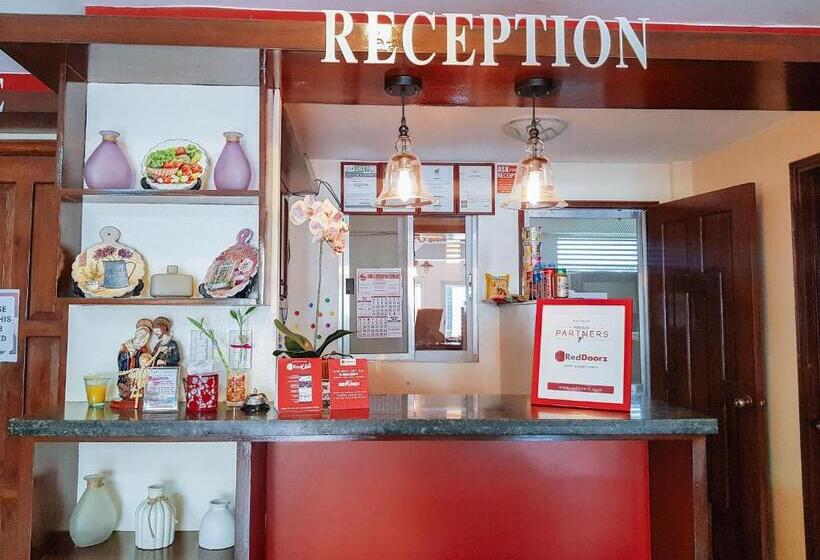 تختخواب و صبحانه Reddoorz @ Caimito Drive Dampas