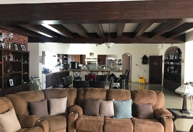 צימר Villa Segovia