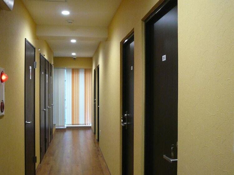 Bed & Breakfast Renga – Hostel