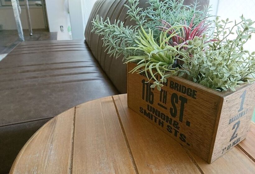 Bed & Breakfast Renga – Hostel