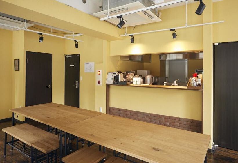 Bed & Breakfast Renga – Hostel