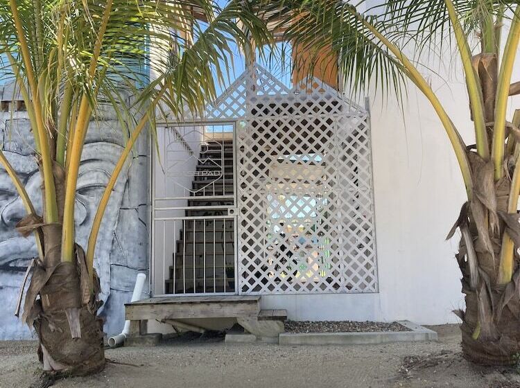 Crash Pad Adventure Hostel