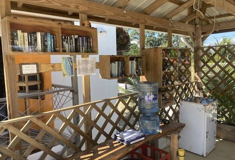 Crash Pad Adventure Hostel