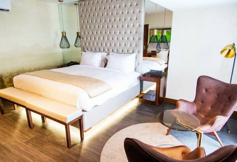 Grand Plaza Hotel Nampula