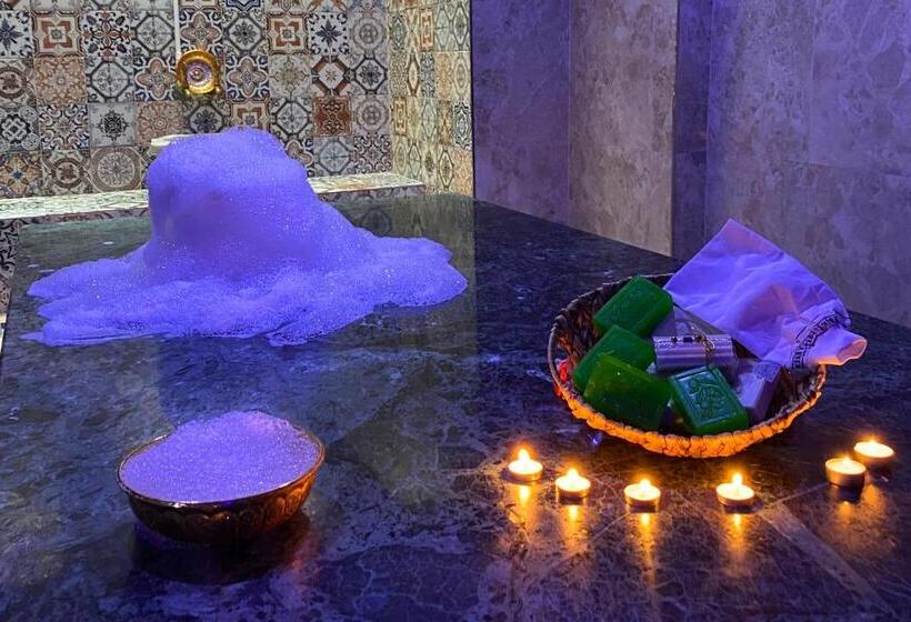 酒店 A Diamond The Resort Spa Sapanca