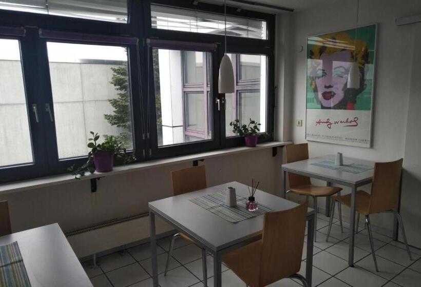 Hotell Atelier Guesthouse