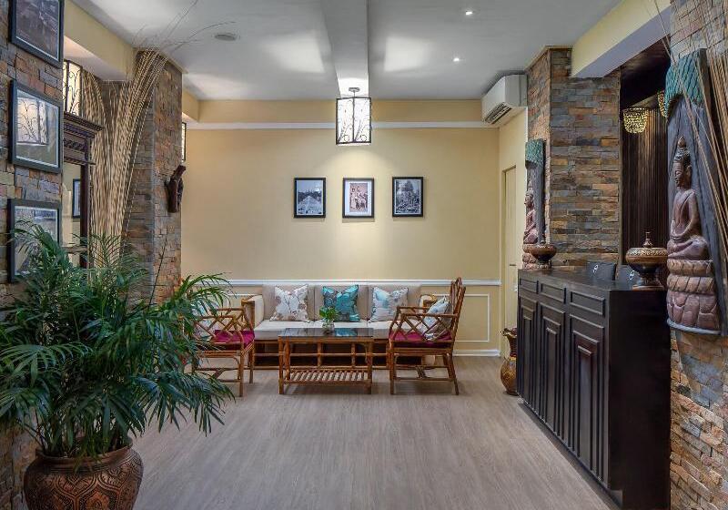 בית מלון כפרי Botum Palace