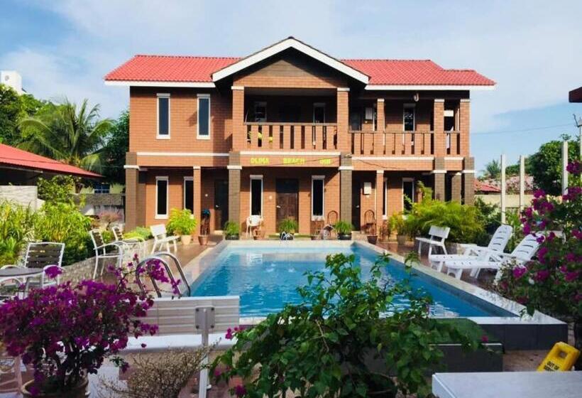 هتل D Lima Beach Inn