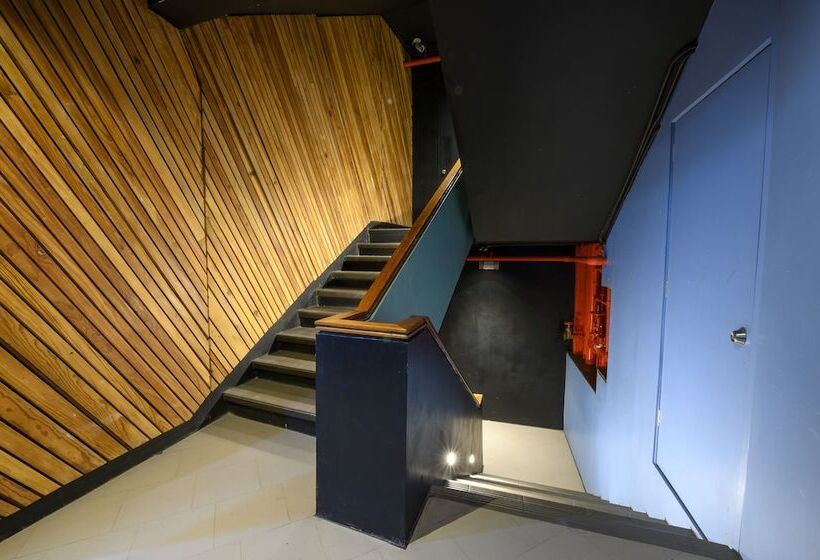 בית מלון כפרי G1 Lodge