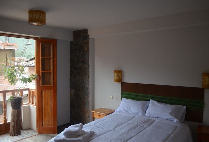 هتل Hostal Balcon De Piedras