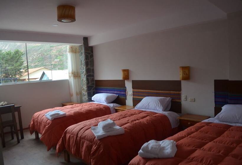 هتل Hostal Balcon De Piedras