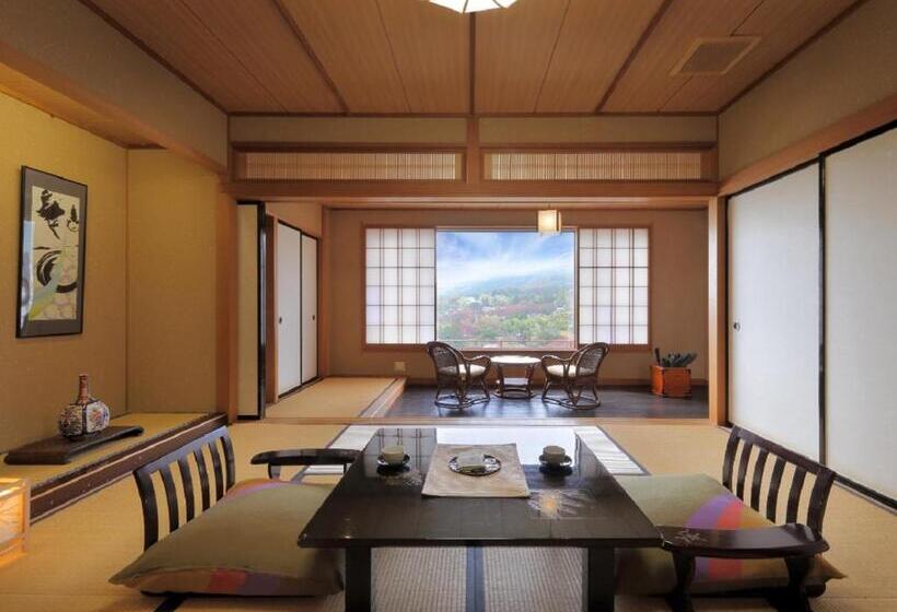 ホテル Kagamigaike Hekizantei