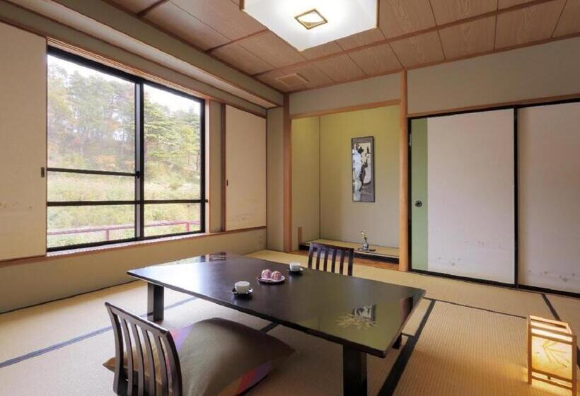 ホテル Kagamigaike Hekizantei