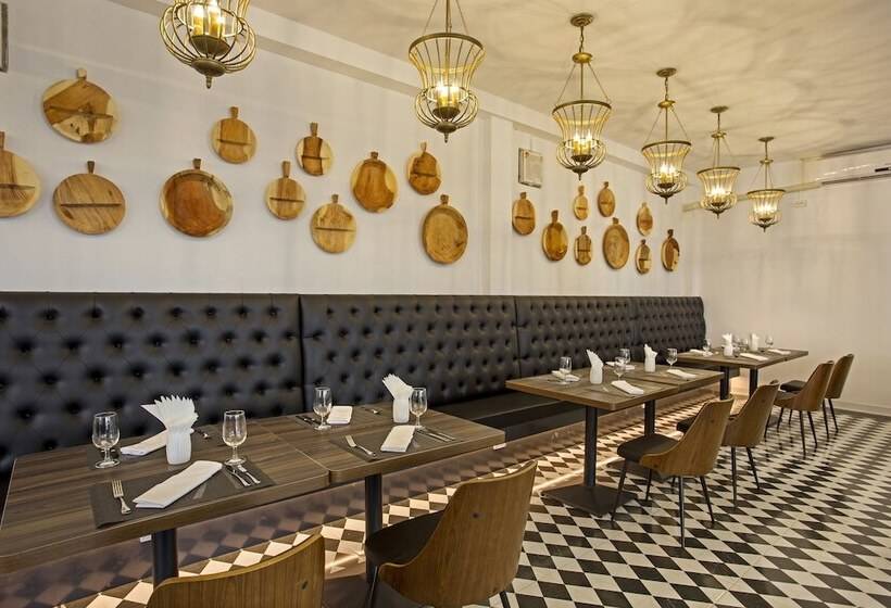 酒店 Le Thatluang D Or Boutique