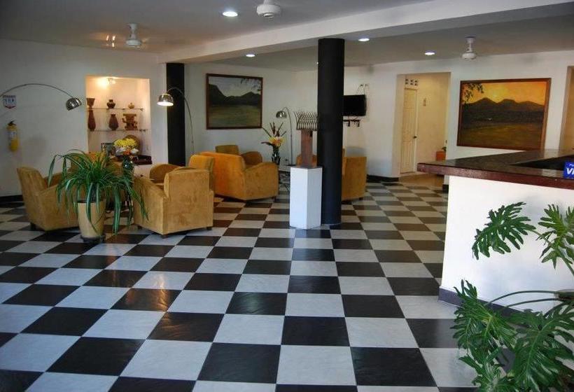 هتل Paraíso Colonial