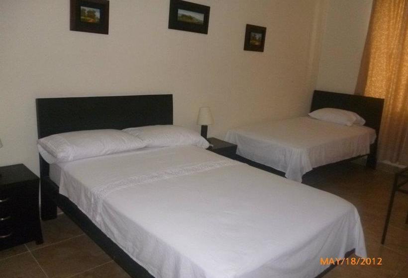 هتل Paraíso Colonial