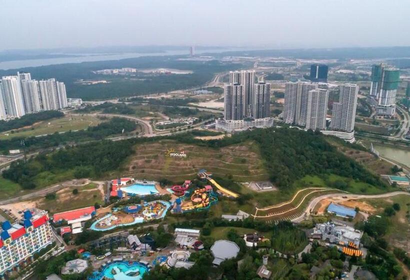 בית מלון כפרי Ramada By Wyndham Meridin Johor Bahru