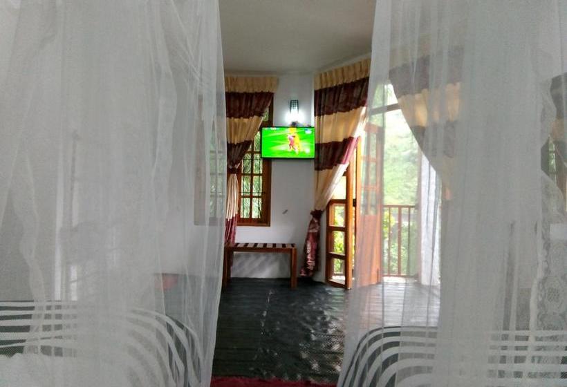 Hotel The Inn On The River