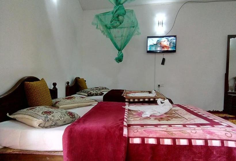 Hotel The Inn On The River